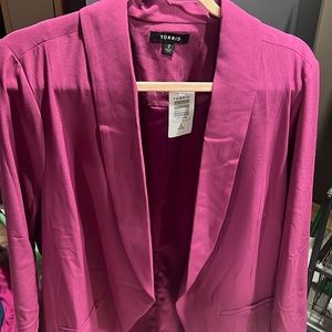 NEW Torrid Crepe Blazer Jacket, Long Line, Women’s Plus Size 2 Pink